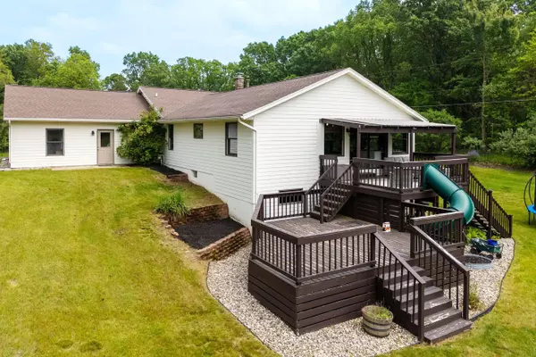 Mattawan, MI 49071,7738 S 3rd Street