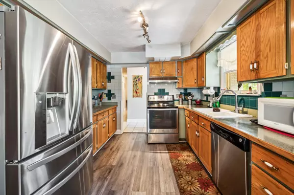 Dowagiac, MI 49047,50902 Magician Lk Road