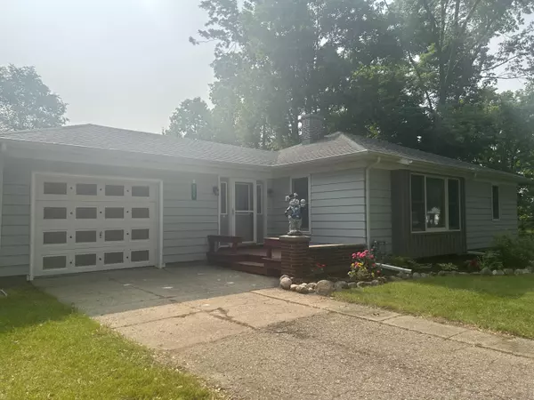 Colon, MI 49040,201 Goodell Avenue