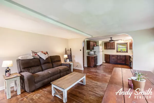 Farwell, MI 48622,9386 N Vandecar Road