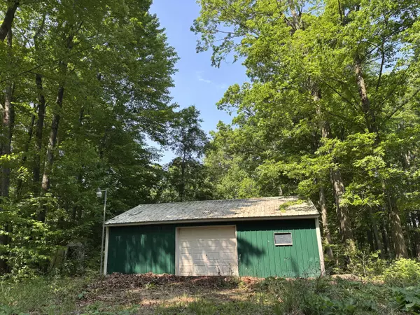 Six Lakes, MI 48886,5220 Park Drive