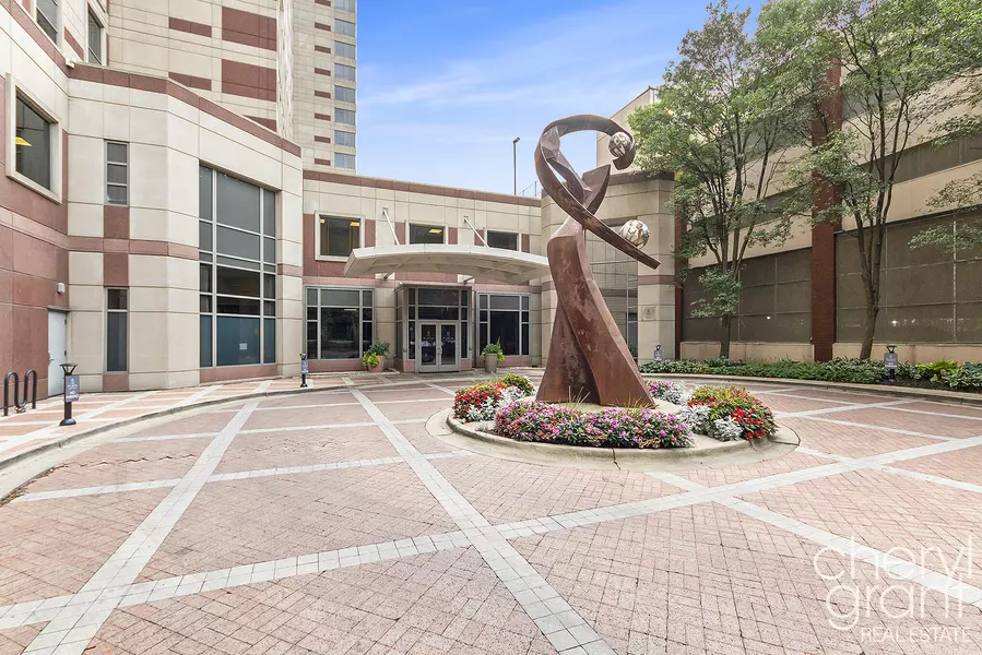 60 Campau NW Circle #2308, Grand Rapids, MI 49503