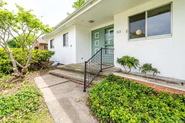 St. Joseph, MI 49085,312 S Veronica Court