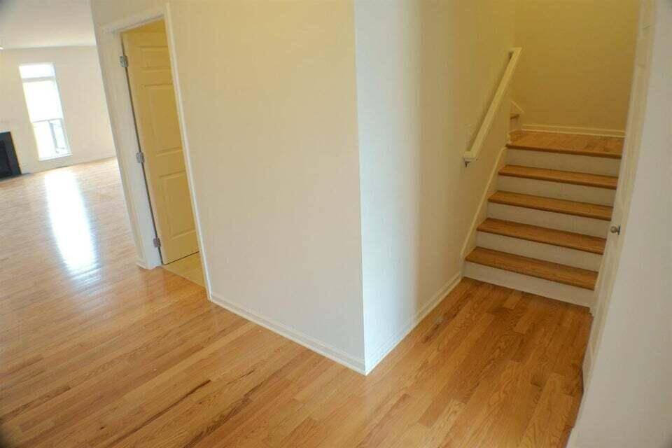 Ann Arbor, MI 48103,5601 Gallery Park Drive