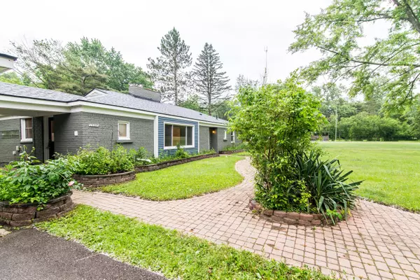 Southfield, MI 48033,25525 Edgemont Drive