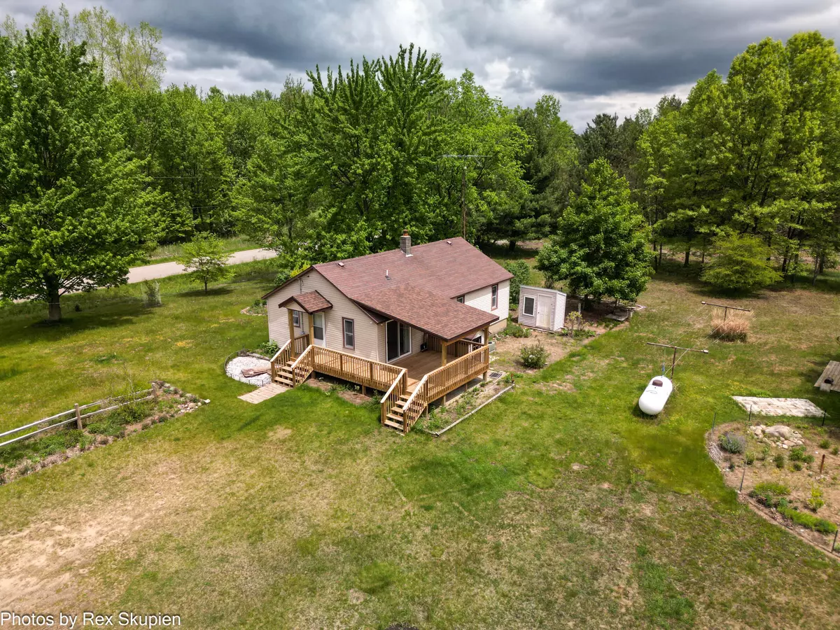 Grant, MI 49327,3118 W 104th Street