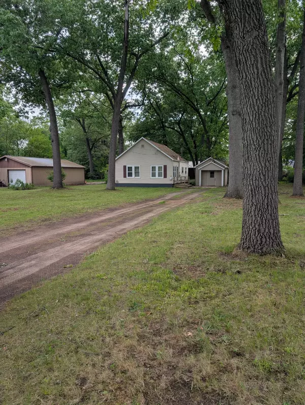 Muskegon, MI 49442,157 S Kenwood Street