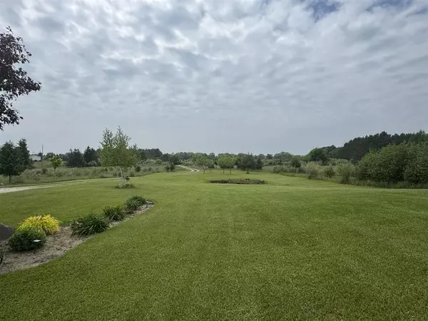 Evart, MI 49631,3828 90th Avenue