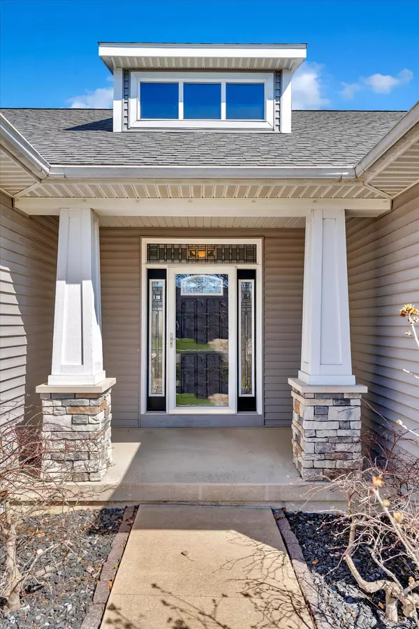 Jenison, MI 49428,3055 Twin Lakes Drive