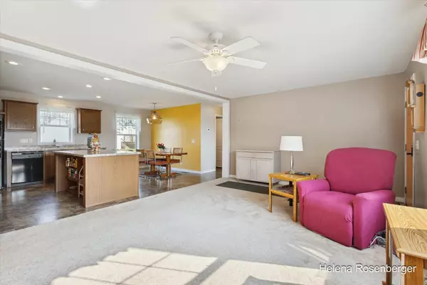 Grand Rapids, MI 49534,79 Shapell NW Lane