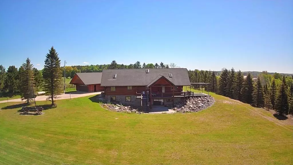 Evart, MI 49631,6294 100th Avenue