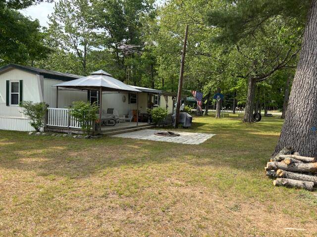 White Cloud, MI 49349,1633 S Camp Avenue