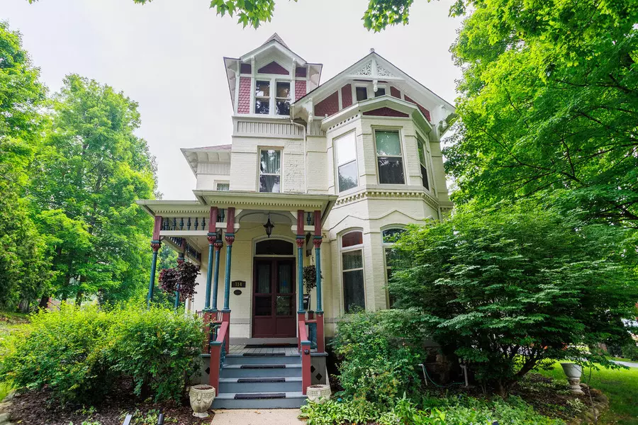 314 N Division Street, Marshall, MI 49068