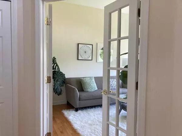 Ann Arbor, MI 48103,1901 Chicory Ridge Ridge