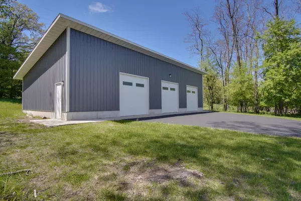 226 Arthur Street, Manistee, MI 49660