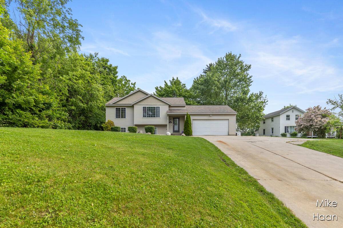 Grand Rapids, MI 49544,1395 3 Mile NW Road
