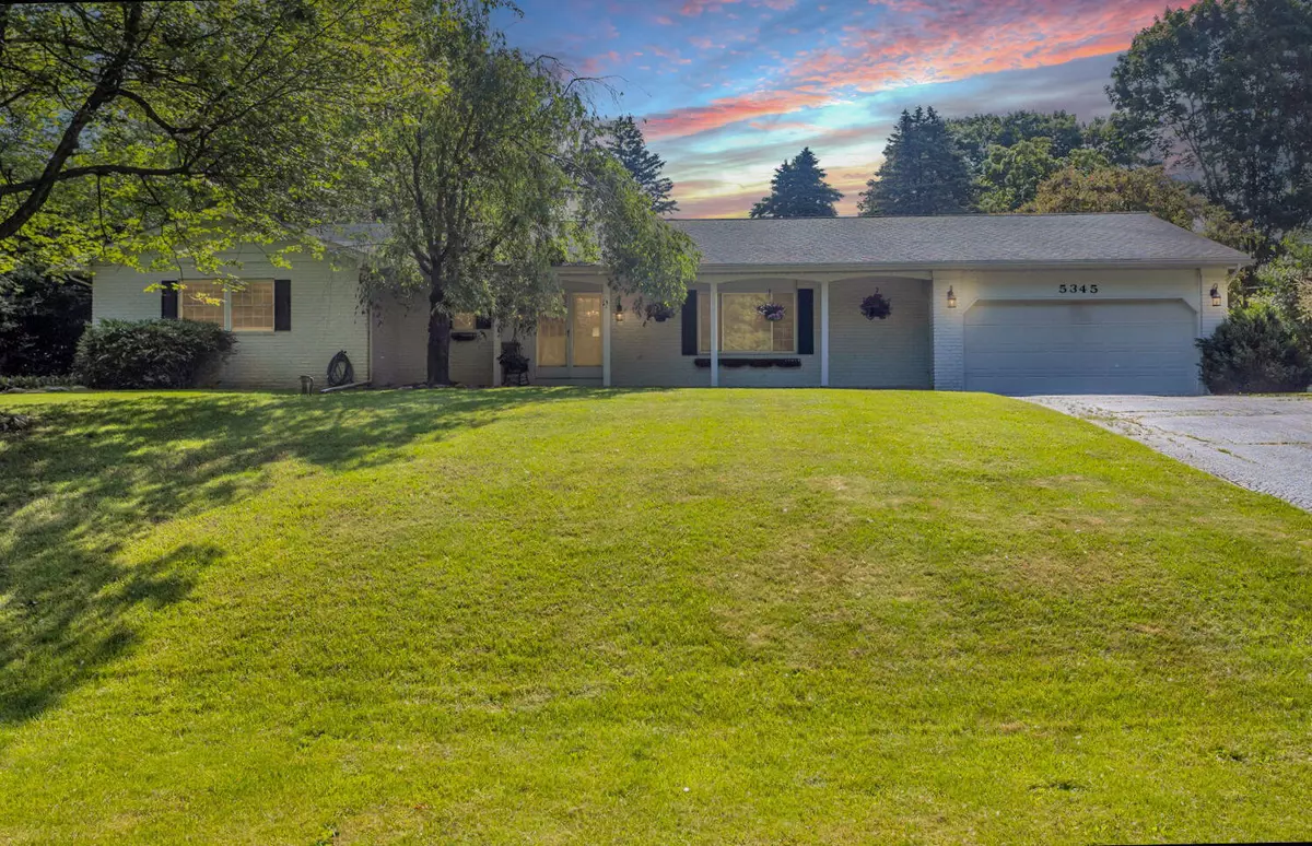 Jackson, MI 49201,5345 Squires Manor Road Road