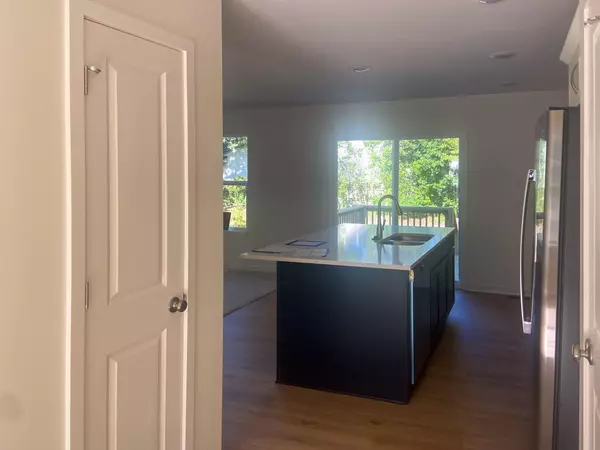 Holland, MI 49424,45 Manley Avenue