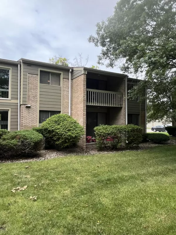 Southfield, MI 48075,22350 Lucerne Drive #2