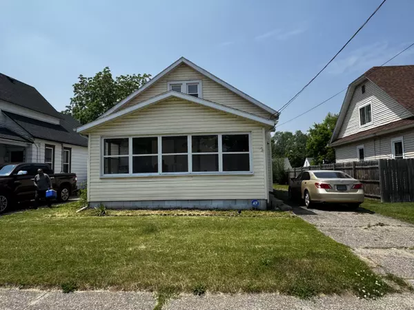 2101 Godfrey SW Avenue, Wyoming, MI 49509