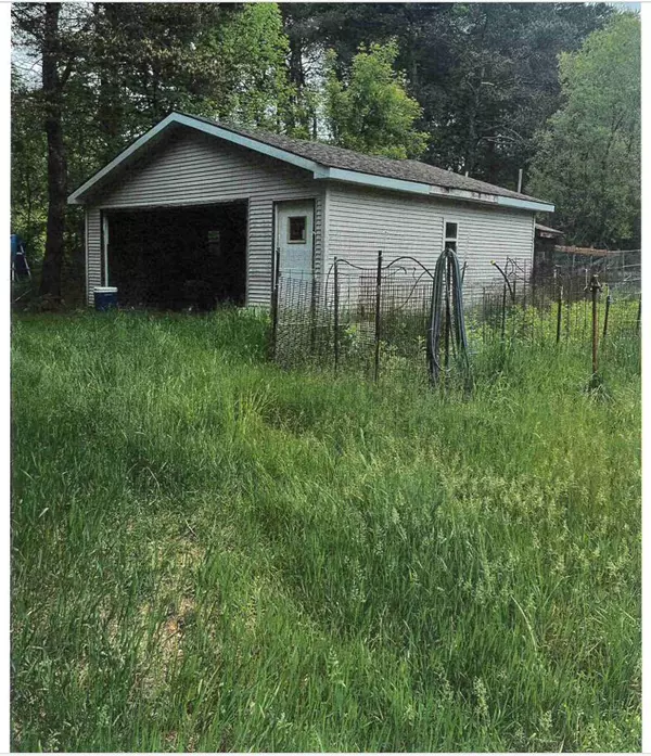 Scottville, MI 49454,982 W 1st Street