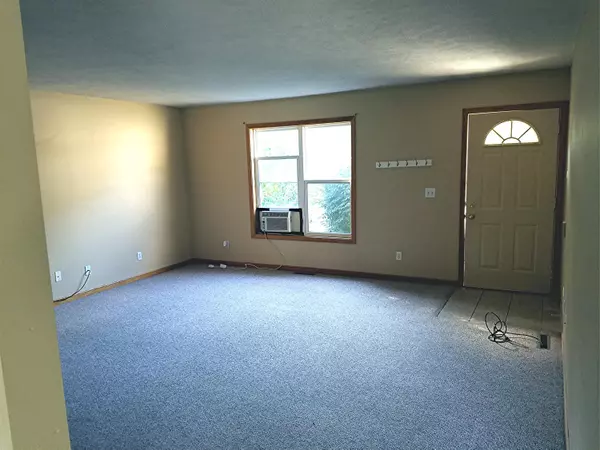 Saugatuck, MI 49453,6445 Old Allegan Road