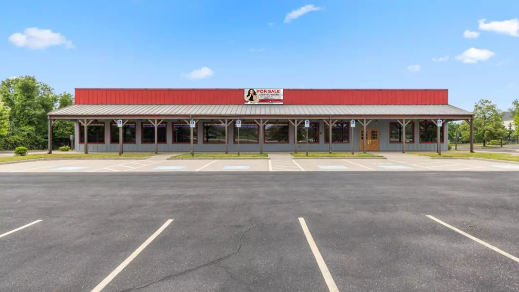 5581 S 9th Street, Kalamazoo, MI 49009