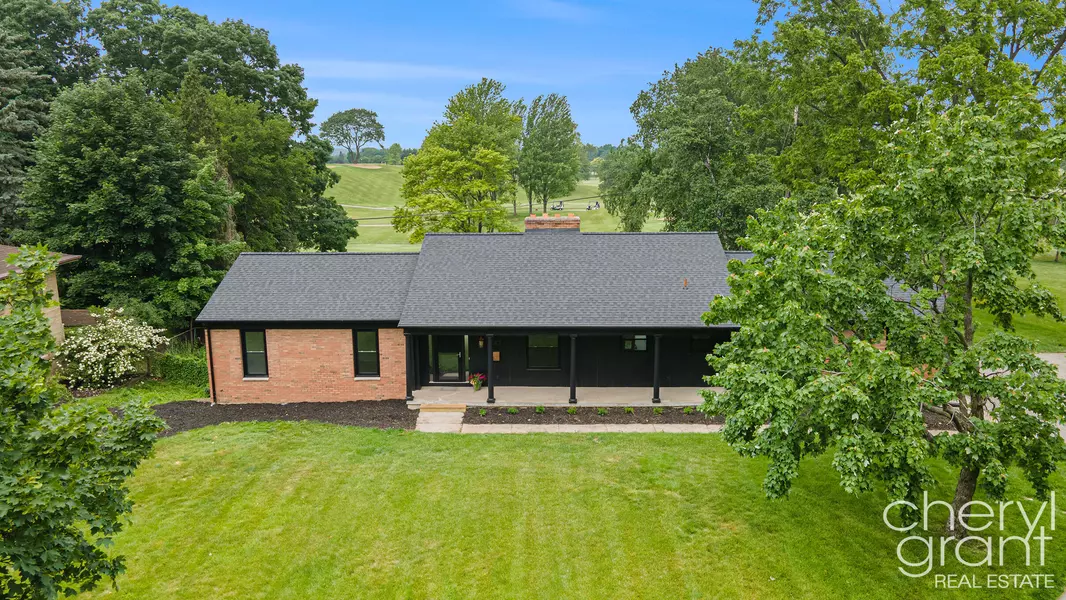 1757 Westlane NE Drive, Grand Rapids, MI 49505
