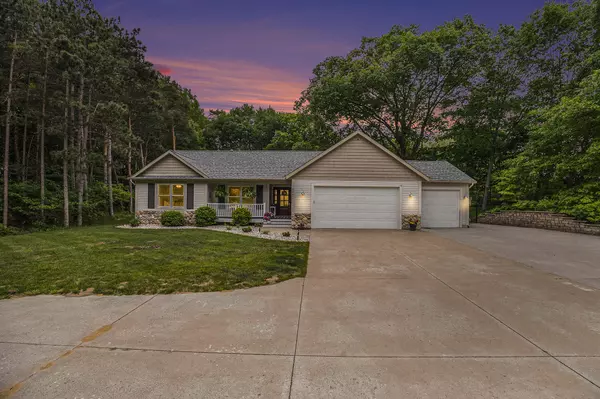Spring Lake, MI 49456,18440 Iroquois Drive
