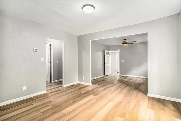 Muskegon, MI 49442,1919 Brunswick Street