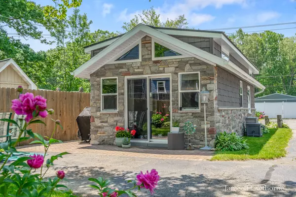 11811 Marsh Road #9, Shelbyville, MI 49344