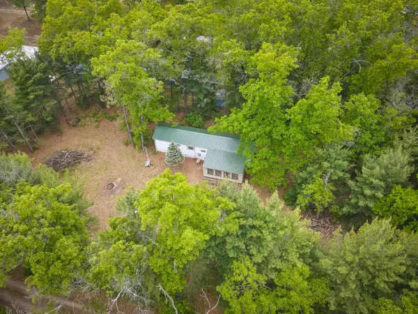 Baldwin, MI 49304,S Black Cherry