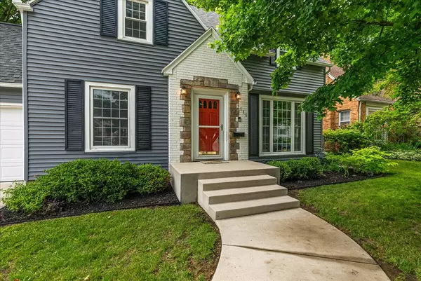 East Grand Rapids, MI 49506,1115 Keneberry SE Way