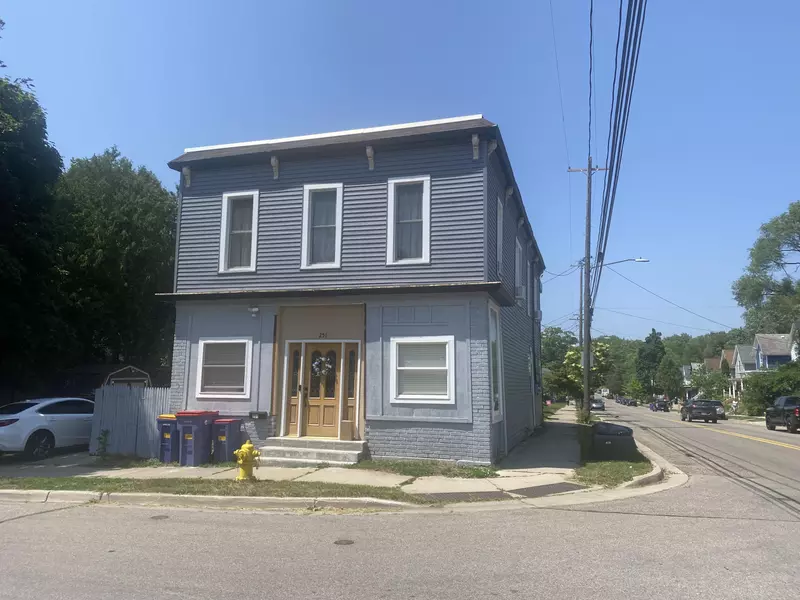251 Page NE Street, Grand Rapids, MI 49505