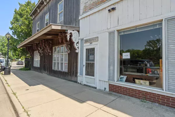 Grass Lake, MI 49240,201 E Michigan Avenue