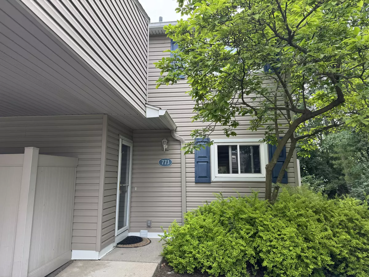Troy, MI 48084,773 Kirts Boulevard