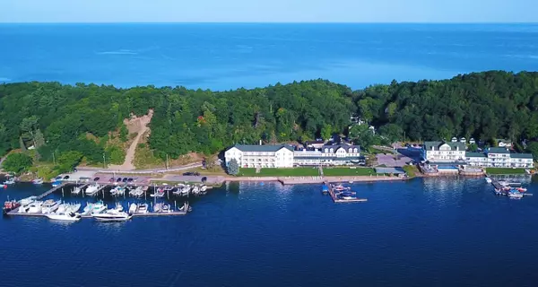 Onekama, MI 49675,8569 S Portage Point Drive #Unit 13 (Terrace 7)