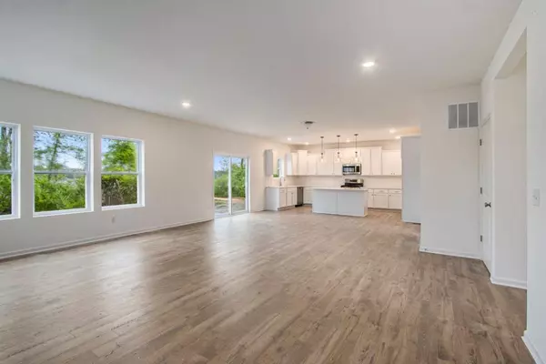 Alto, MI 49302,7946 Snow View SE Drive