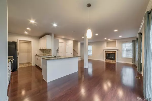 Lake Orion, MI 48360,324 Stratford Lane