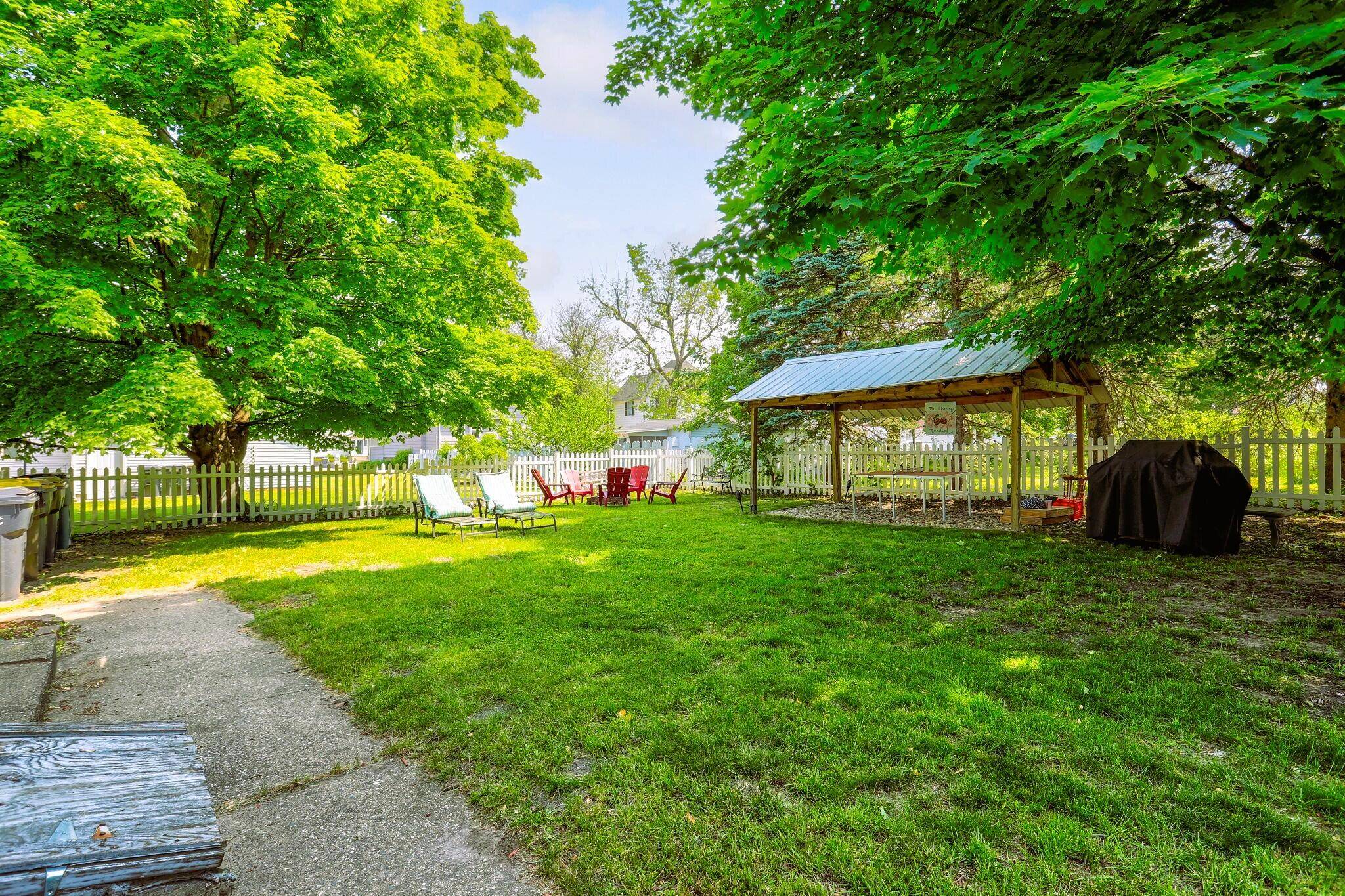 South Haven, MI 49090,317 Cherry Street