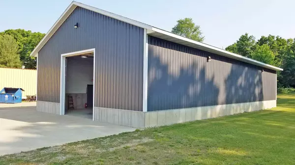1231 Lincoln Road, Allegan, MI 49010