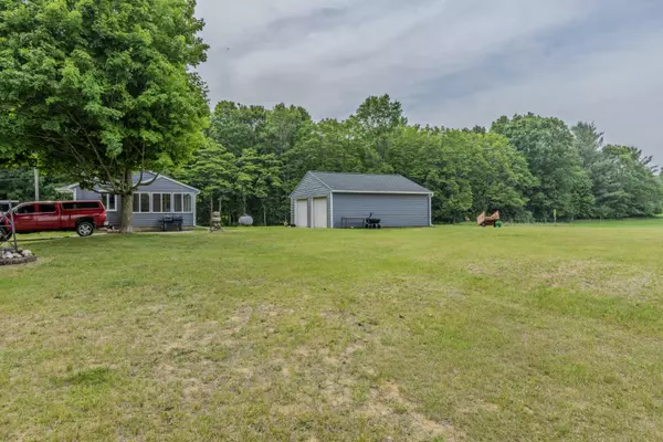 Wayland, MI 49348,595 133rd Avenue