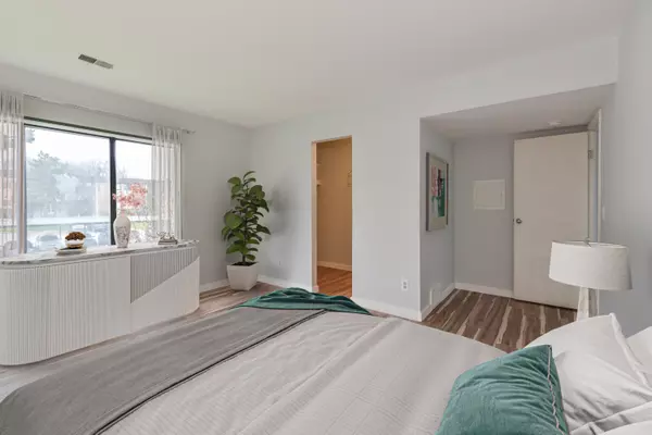 Ann Arbor, MI 48103,1265 S Maple Road #305