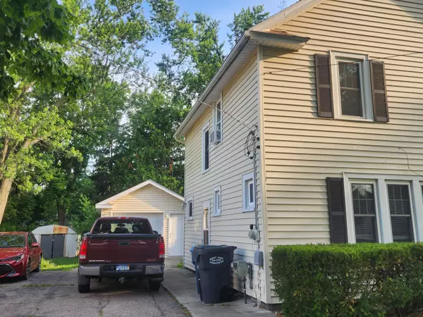 Kalamazoo, MI 49001,1908 Lakeway Avenue