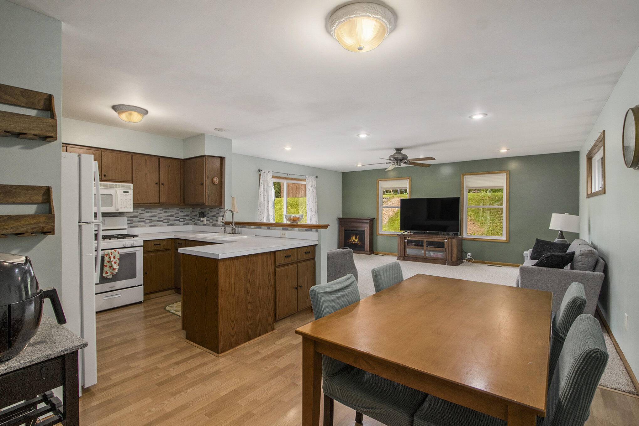 Portage, MI 49024,4525 Briarhill Drive