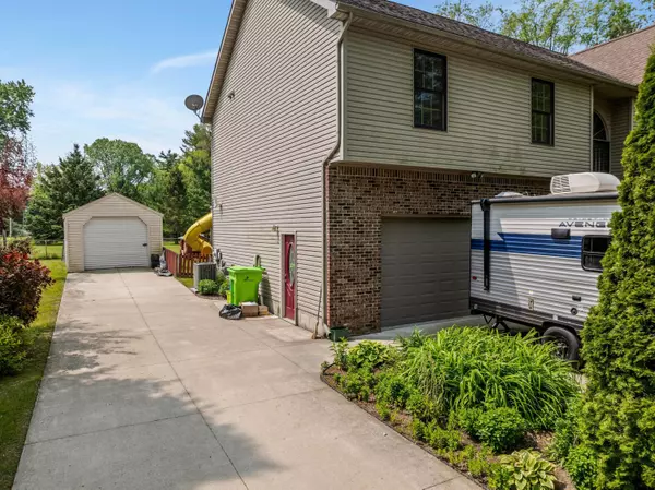 Highland, MI 48356,2160 Dean Drive