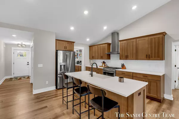 Spring Lake, MI 49456,17947 Spring Tree Court