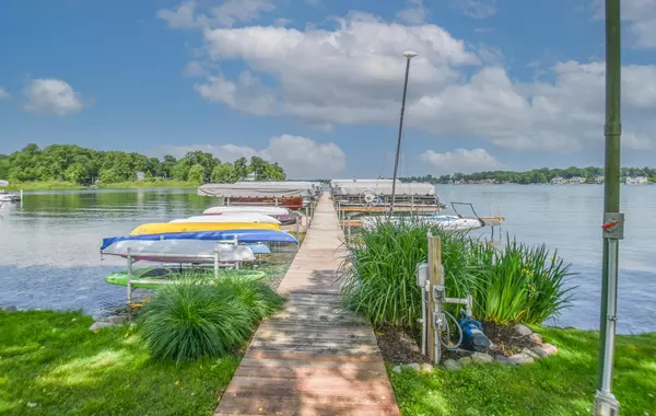 Cassopolis, MI 49031,61626 Colony Bay Drive #15