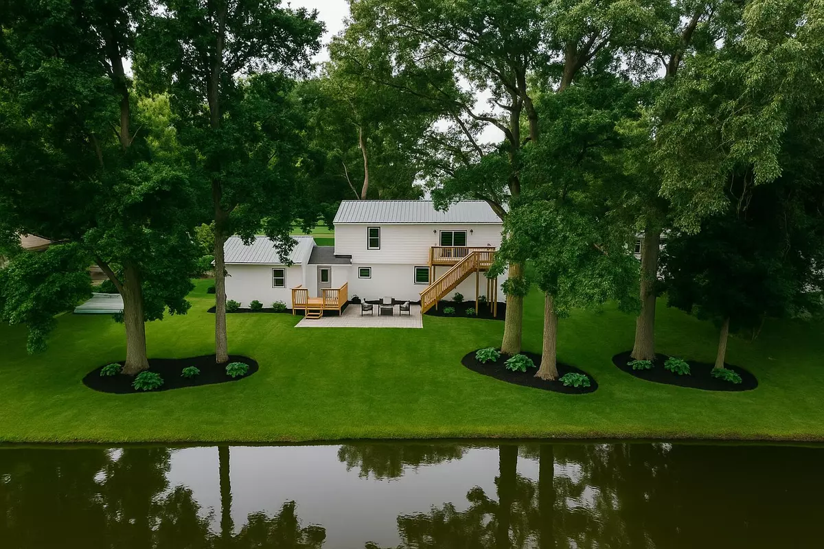 Mendon, MI 49072,26370 S Shore Drive