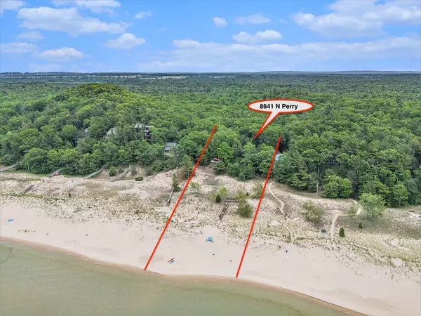 Pentwater, MI 49449,8641 N Perry Avenue